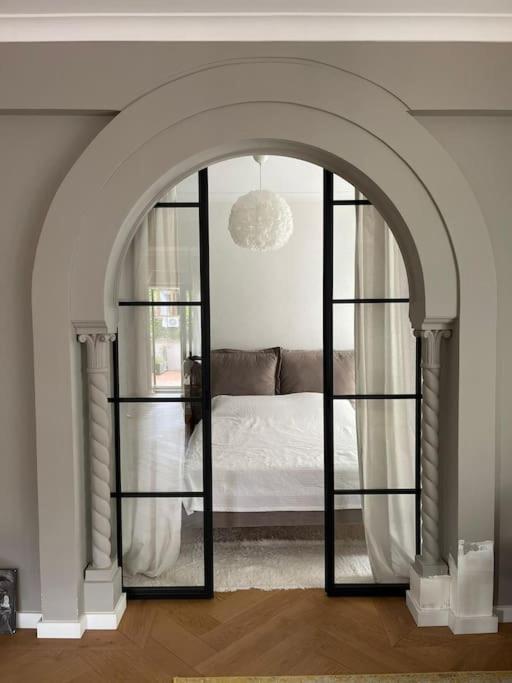 Stunning 1Bd Flat With 50M2 Terrace In The City Center Bucharest Luaran gambar