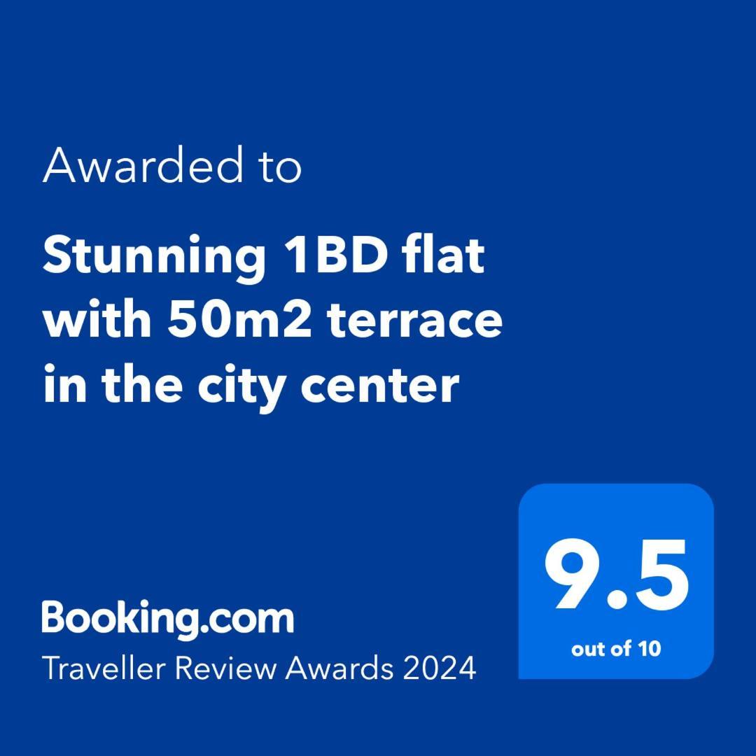 Stunning 1Bd Flat With 50M2 Terrace In The City Center Bucharest Luaran gambar